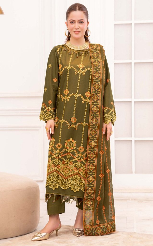women-unstitched-3p